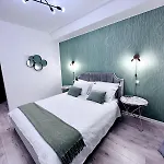 شقة Loft With Garden View And Garage