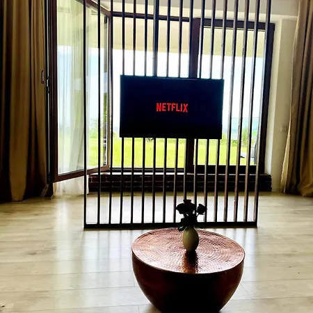Loft With Garden View And Garage