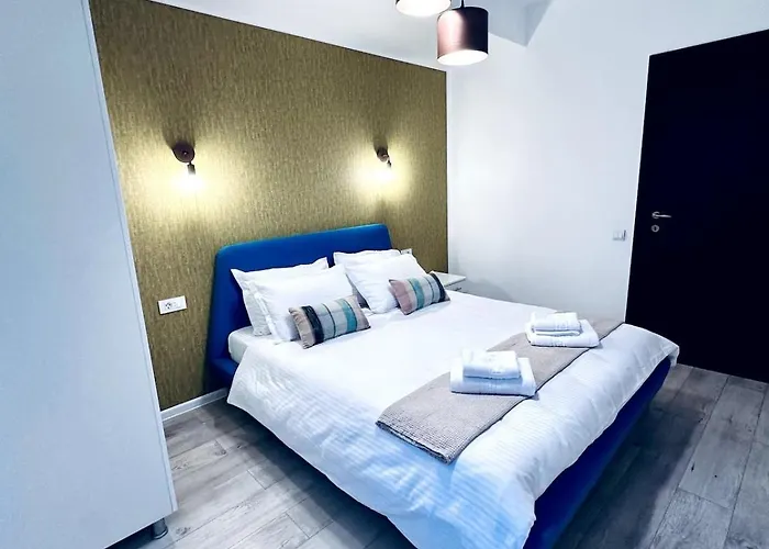 Loft With Garden View And Garage Brașov