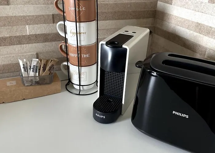 公寓 Loft With Garden View And Garage